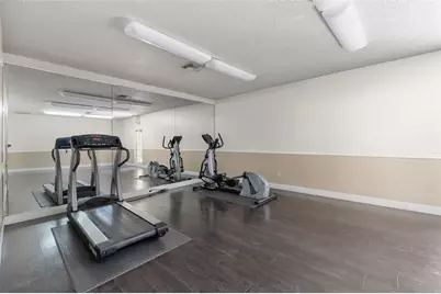 18338 NW 68th Avenue #B, Hialeah, FL 33015 - Photo 24