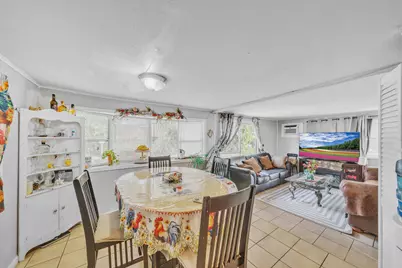 32 Lisa Lane, Greenacres, FL 33463 - Photo 12