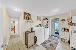 32 Lisa Ln, Greenacres, FL 33463 - Photo 20