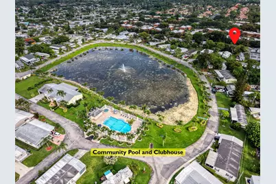 32 Lisa Lane, Greenacres, FL 33463 - Photo 2