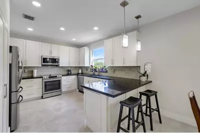 16773 NW 16th Street, Pembroke Pines, FL 33028 - Photo 2
