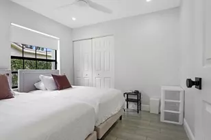 10131 Camelback Ln, Boca Raton, FL 33498 - Photo 12