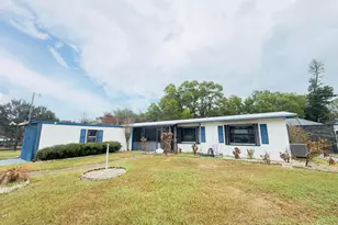 4221 Rose Ln NE, Fort Pierce, FL 34982 - Photo 2