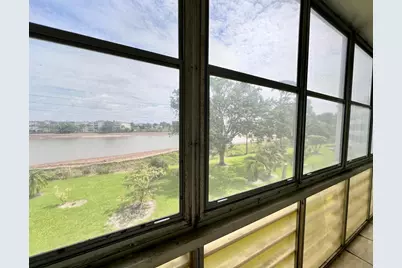 330 Southampton B, West Palm Beach, FL 33417 - Photo 10