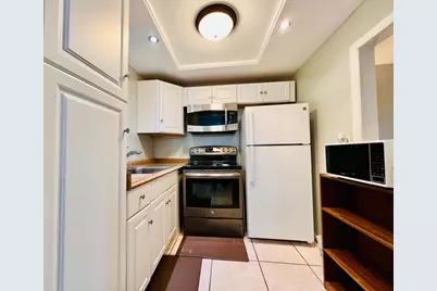 330 Southampton B, West Palm Beach, FL 33417 - Photo 2