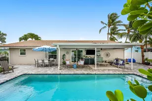 2527 SW 12th St, Boynton Beach, FL 33426 - Photo 32