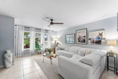 2527 SW 12th Street, Boynton Beach, FL 33426 - Photo 8