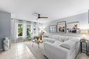 2527 SW 12th St, Boynton Beach, FL 33426 - Photo 8