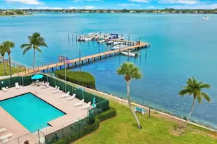 825 Center St, Jupiter, FL 33458 - Photo 46