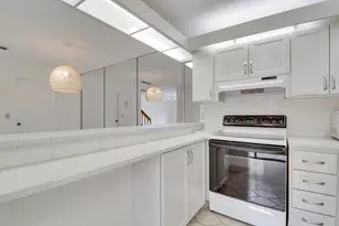 825 Center St, Jupiter, FL 33458 - Photo 18