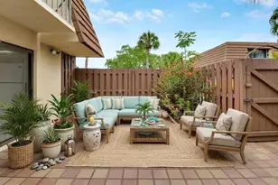 825 Center St, Jupiter, FL 33458 - Photo 4