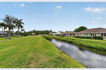 10460 Greentrail Drive N, Boynton Beach, FL 33436 - Photo 40