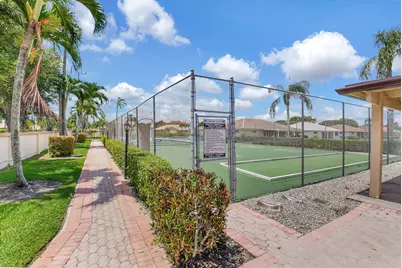 10460 Greentrail Drive N, Boynton Beach, FL 33436 - Photo 44