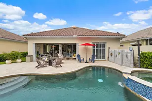 102 Euphrates Cir, Palm Beach Gardens, FL 33410 - Photo 24