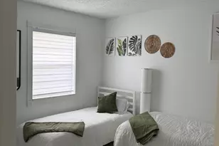 9052 Fountain Rd, Lake Worth, FL 33467 - Photo 8