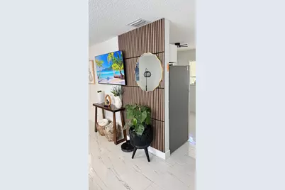 9052 Fountain Road, Lake Worth, FL 33467 - Photo 14