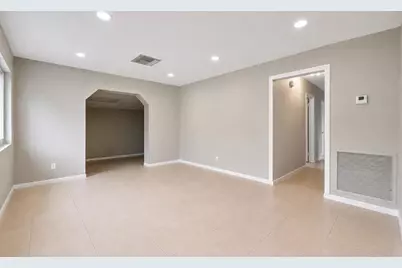 620 N 66th Avenue, Hollywood, FL 33024 - Photo 6