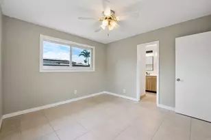 620 N 66th Ave, Hollywood, FL 33024 - Photo 12