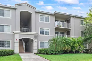 5011 Wiles Rd, Coconut Creek, FL 33073 - Photo 18