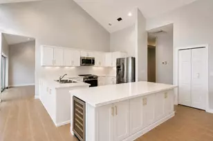 10290 SE Banyan Way, Jupiter, FL 33469 - Photo 6