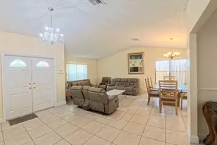 13484 Jonquil Ct, Wellington, FL 33414 - Photo 6