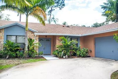 13484 Jonquil Court, Wellington, FL 33414 - Photo 2