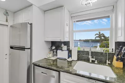 1820 New Palm Way #202, Boynton Beach, FL 33435 - Photo 12