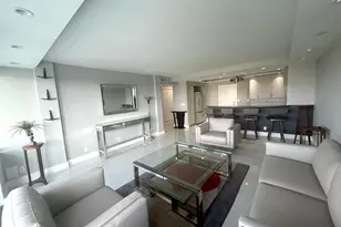 3233 NE 34th St, Fort Lauderdale, FL 33308 - Photo 2
