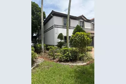 2440 NW 99th Way, Sunrise, FL 33322 - Photo 2