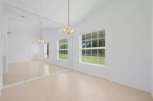 6397 Garrett St, Jupiter, FL 33458 - Photo 10