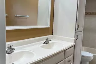 10631 NW 39th St, Coral Springs, FL 33065 - Photo 8