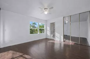 1945 Stratford Way, West Palm Beach, FL 33409 - Photo 18