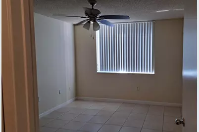 7808 Sonoma Springs Circle #108, Greenacres, FL 33463 - Photo 4