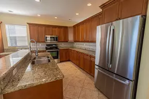 11728 SW Bennington Cir, Port Saint Lucie, FL 34987 - Photo 8