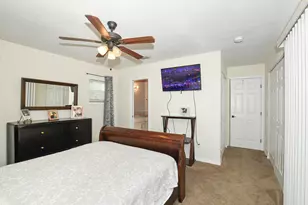 610 NW Marion Ave, Port Saint Lucie, FL 34983 - Photo 18