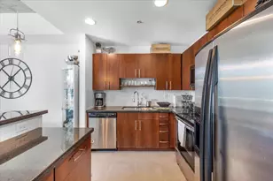 300 S Australian Ave, West Palm Beach, FL 33401 - Photo 8