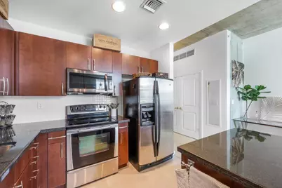 300 S Australian Avenue #717, West Palm Beach, FL 33401 - Photo 10