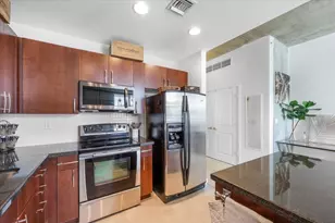 300 S Australian Ave, West Palm Beach, FL 33401 - Photo 10