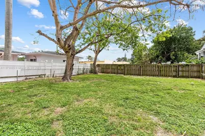 2434 McKinley Street, Hollywood, FL 33020 - Photo 4