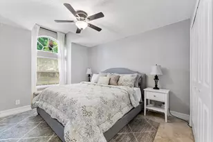 11911 Classic Dr, Coral Springs, FL 33071 - Photo 20