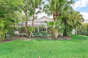 11911 Classic Dr, Coral Springs, FL 33071 - Photo 38