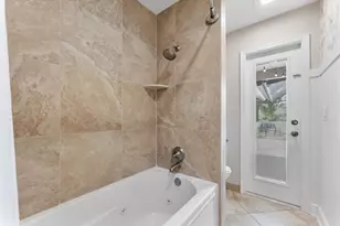 11911 Classic Dr, Coral Springs, FL 33071 - Photo 32