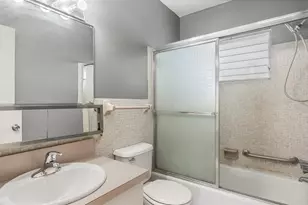 2309 Park Ln, Hollywood, FL 33021 - Photo 6