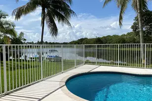 338 Cambridge Dr, Weston, FL 33326 - Photo 1