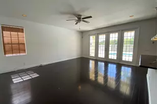 338 Cambridge Dr, Weston, FL 33326 - Photo 4