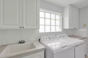 10882 SW Dardanelle Dr, Port Saint Lucie, FL 34987 - Photo 34