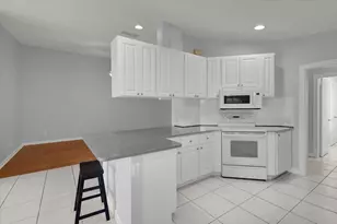 10882 SW Dardanelle Dr, Port Saint Lucie, FL 34987 - Photo 10
