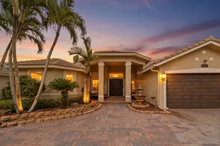 11852 Osprey Point Cir, Wellington, FL 33449 - Photo 1