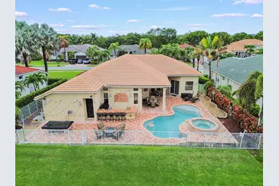 11852 Osprey Point Circle, Wellington, FL 33449 - Photo 4