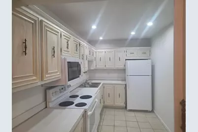 959 SE 2nd Avenue SE #204, Deerfield Beach, FL 33441 - Photo 36